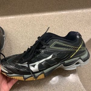 Mizuno Wave-lightning  RX3